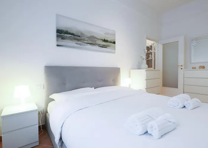 Апартаменты Primopiano - Promessi Sposi Милан